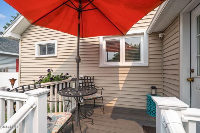 10 Dunning Avenue, Colonie, NY 12205