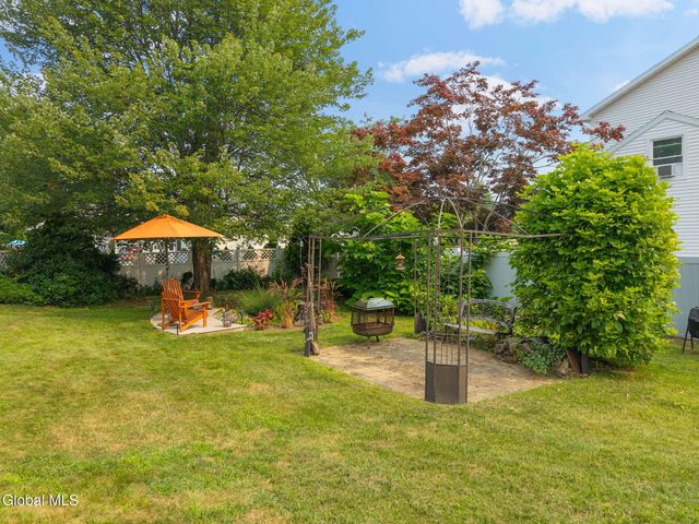 10 Dunning Avenue, Colonie, NY 12205
