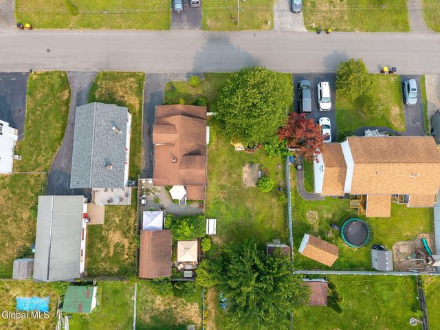10 Dunning Avenue, Colonie, NY 12205