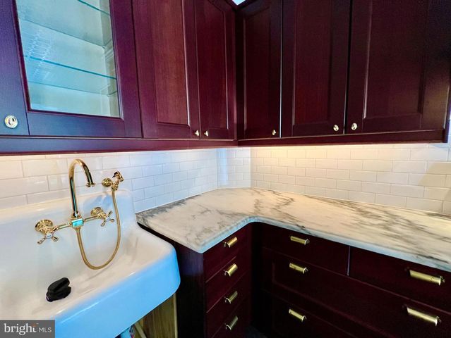 7215 BRYAN ST, Philadelphia, PA 19119