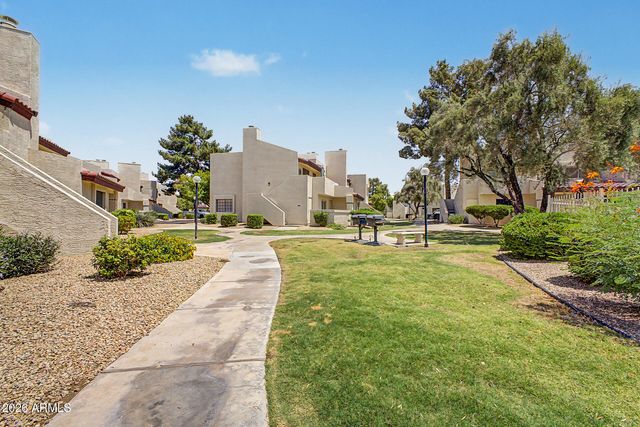 2020 W UNION HILLS Drive 143, Phoenix, AZ 85027