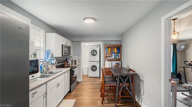 1111 Brentwood Street, High Point, NC 27260