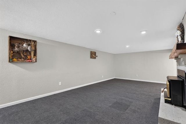 315 S Peculiar Drive, Peculiar, MO 64078