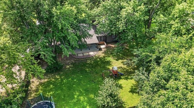 315 S Peculiar Drive, Peculiar, MO 64078