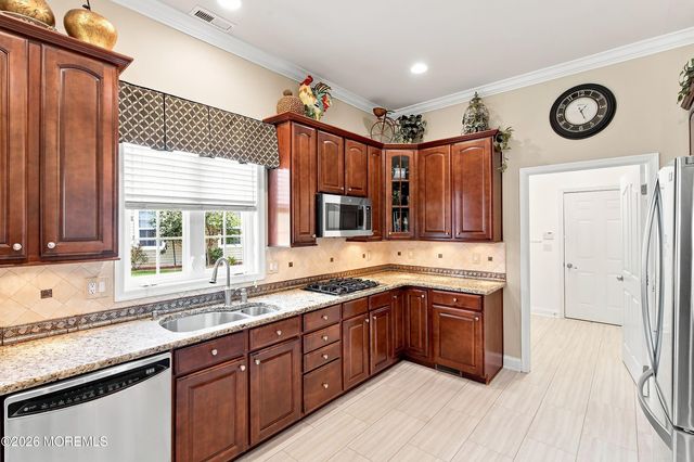 101 Timber Hill Drive, Monroe, NJ 08831
