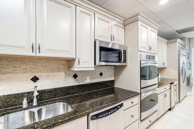 101 Timber Hill Drive, Monroe, NJ 08831