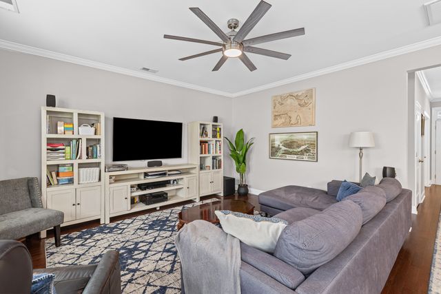 220 Crossandra Avenue, Summerville, SC 29483