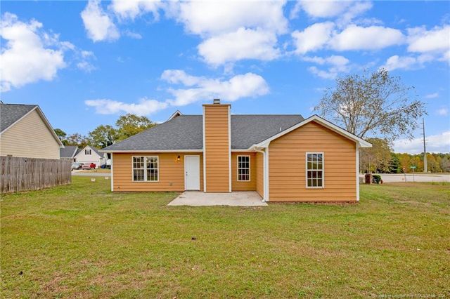 135 Belle Chase Drive, Raeford, NC 28376