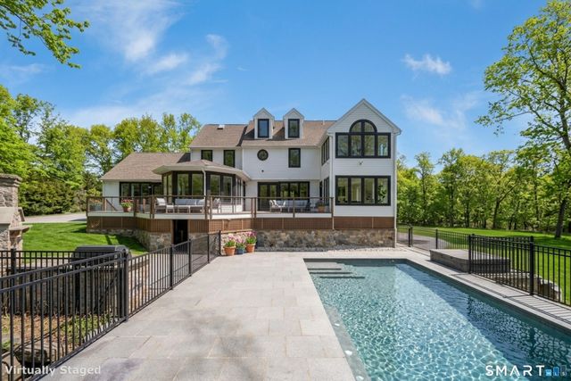 45 Island Avenue, Madison, CT 06443