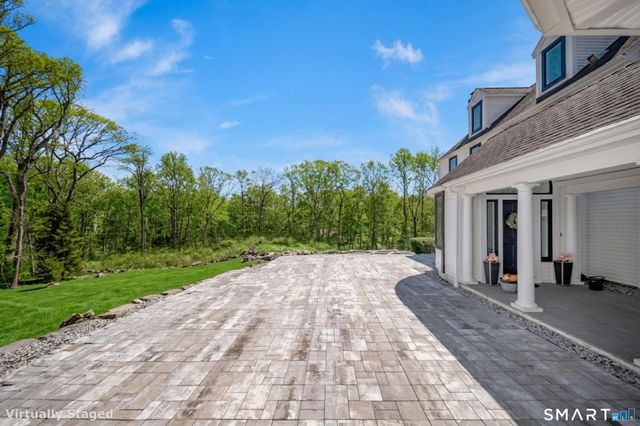 45 Island Avenue, Madison, CT 06443