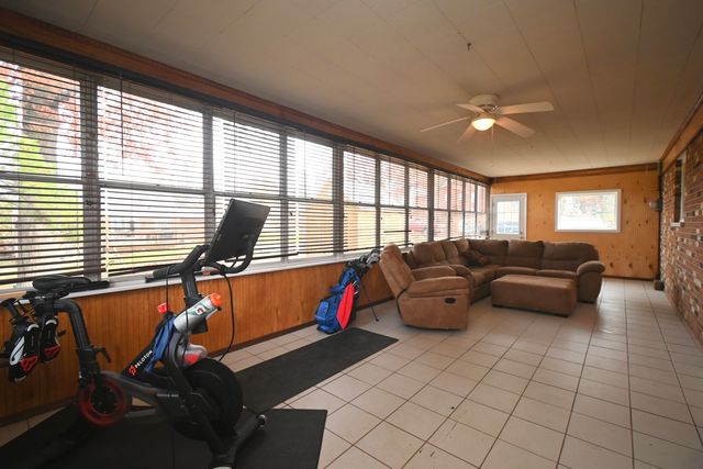 404 Foster Avenue, Florence, KY 41042