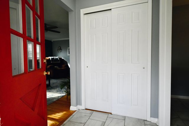 404 Foster Avenue, Florence, KY 41042