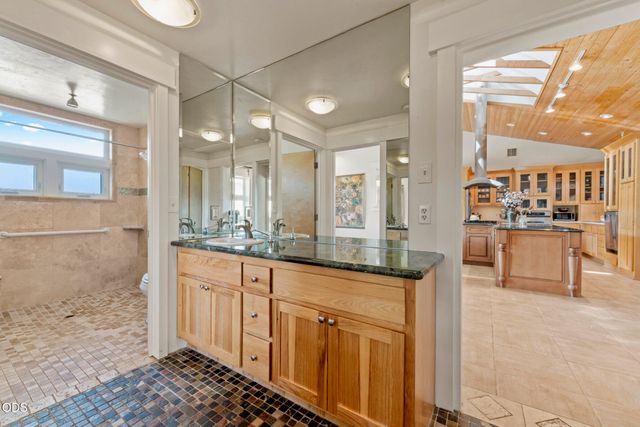 145 Normal Avenue, Ashland, OR 97520
