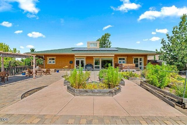 145 Normal Avenue, Ashland, OR 97520
