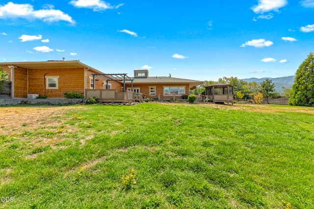 145 Normal Avenue, Ashland, OR 97520