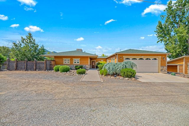145 Normal Avenue, Ashland, OR 97520