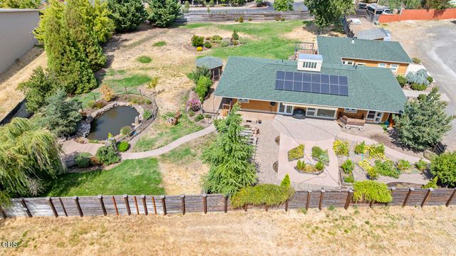 145 Normal Avenue, Ashland, OR 97520