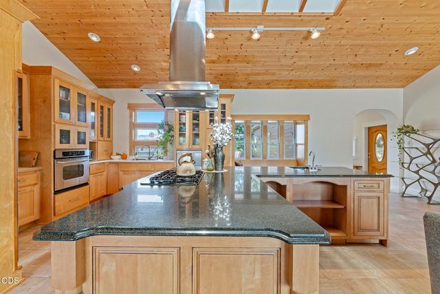 145 Normal Avenue, Ashland, OR 97520