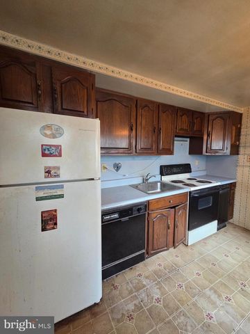 639 BIRCH ST, Reading, PA 19604
