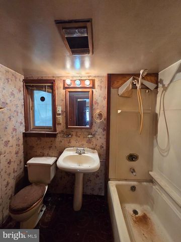 639 BIRCH ST, Reading, PA 19604