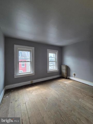 639 BIRCH ST, Reading, PA 19604