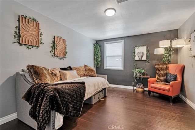 70 W Claremont St, Pasadena, CA 91103