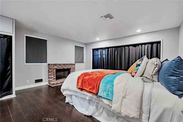 70 W Claremont St, Pasadena, CA 91103