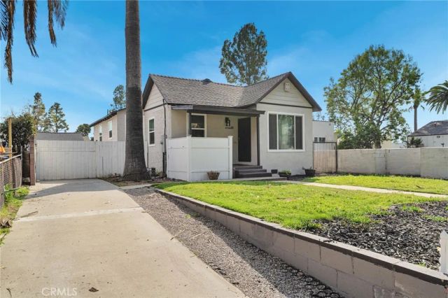 70 W Claremont St, Pasadena, CA 91103