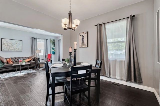 70 W Claremont St, Pasadena, CA 91103