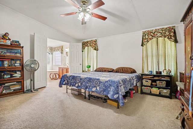 220 Barker Road, Ennis, TX 75119