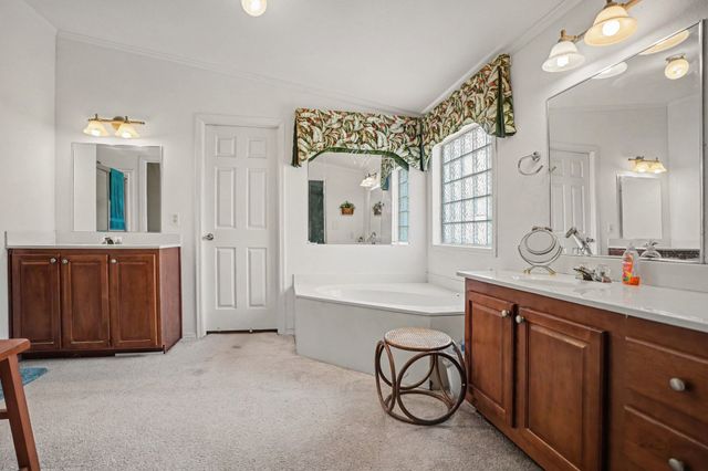220 Barker Road, Ennis, TX 75119
