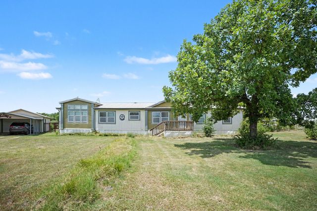 220 Barker Road, Ennis, TX 75119