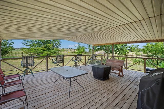 220 Barker Road, Ennis, TX 75119