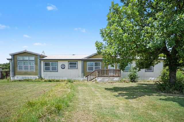 220 Barker Road, Ennis, TX 75119