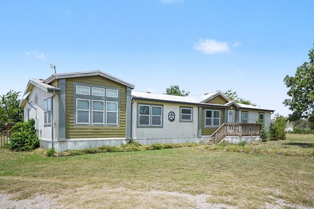 220 Barker Road, Ennis, TX 75119