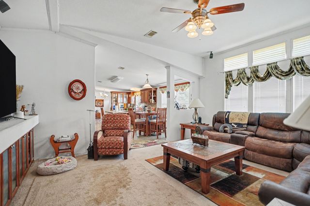 220 Barker Road, Ennis, TX 75119