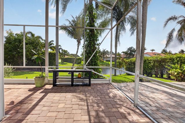 9336 Water Course Way, Boynton Beach, FL 33437