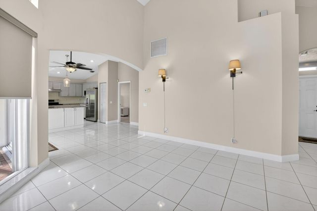 9336 Water Course Way, Boynton Beach, FL 33437
