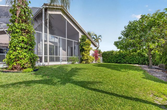 9336 Water Course Way, Boynton Beach, FL 33437