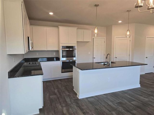 1692 Fuma Leaf Way, Mcdonough, GA 30253