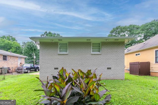 933 Capitol View Avenue NW, Atlanta, GA 30318