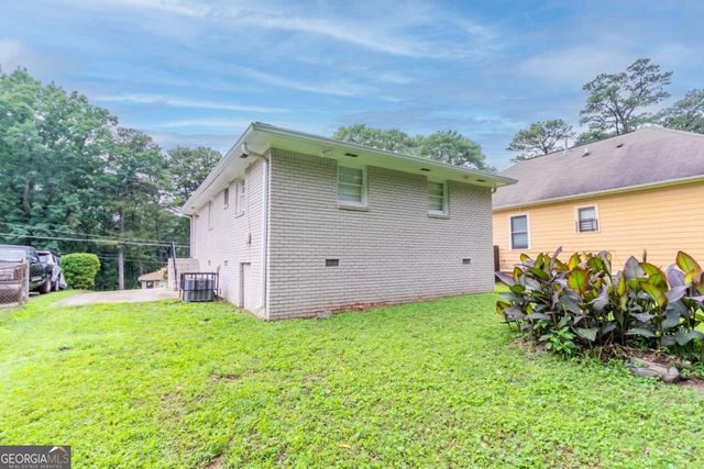 933 Capitol View Avenue NW, Atlanta, GA 30318