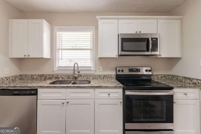 933 Capitol View Avenue NW, Atlanta, GA 30318