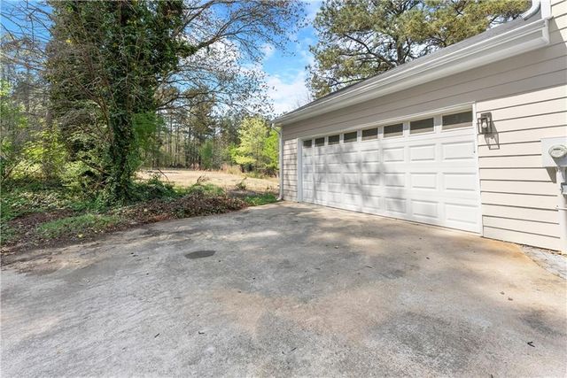 322 Wyngate Road, Auburn, GA 30011