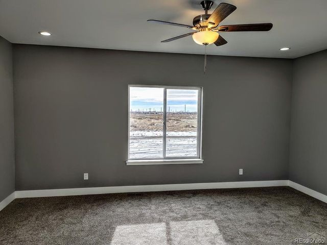 697 Cabaret Dr, Pueblo, CO 81007