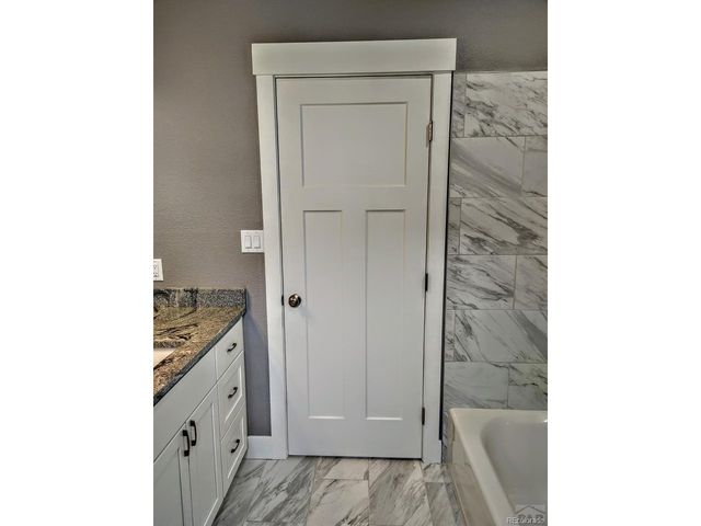 697 Cabaret Dr, Pueblo, CO 81007