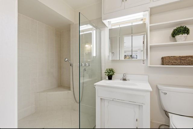 945 Acacia Dr, Meadow Vista, CA 95722