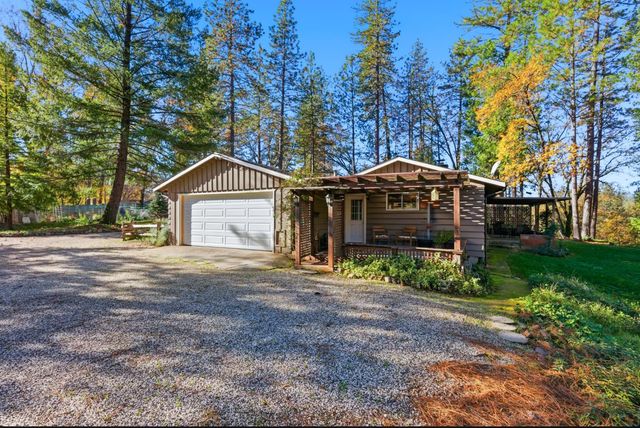 945 Acacia Dr, Meadow Vista, CA 95722