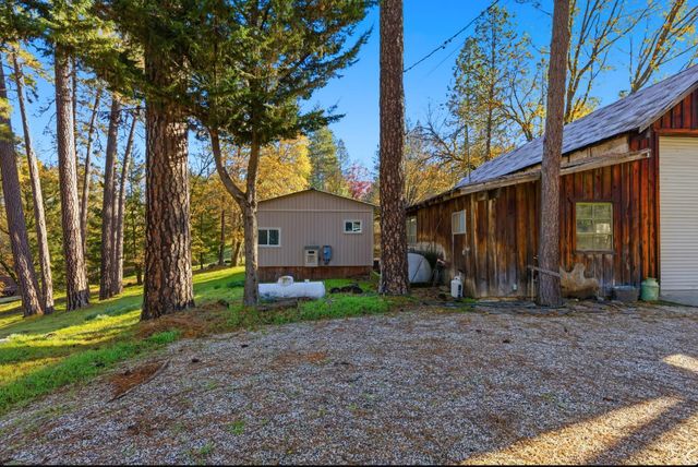 945 Acacia Dr, Meadow Vista, CA 95722