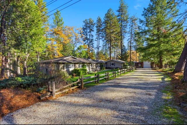 945 Acacia Dr, Meadow Vista, CA 95722